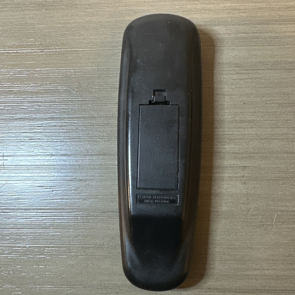 RCA System Link 3 Remote Control, Model RC300C - Picture 4 of 5